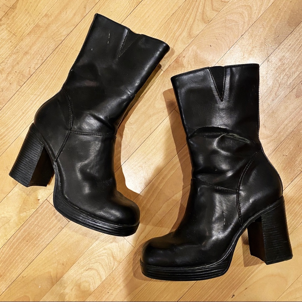 Vintage Black Leather Chunky Platform Heel Boots